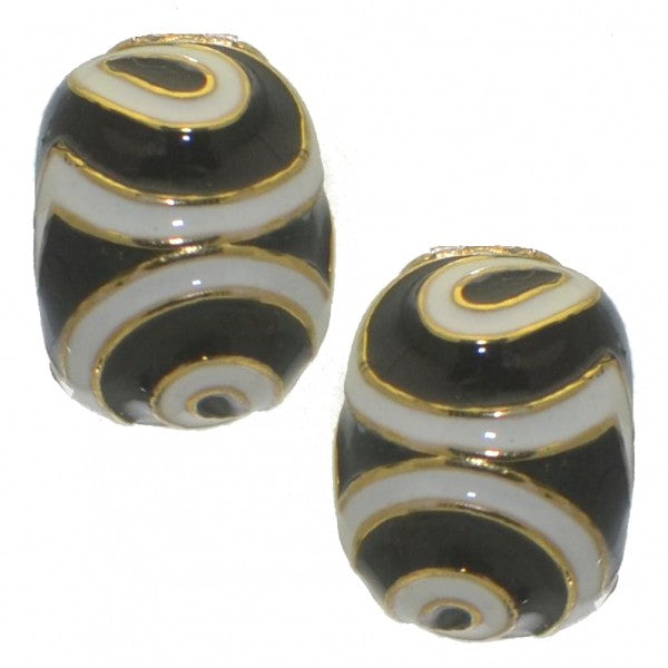 GIACINTA gold tone black white clip on earrings